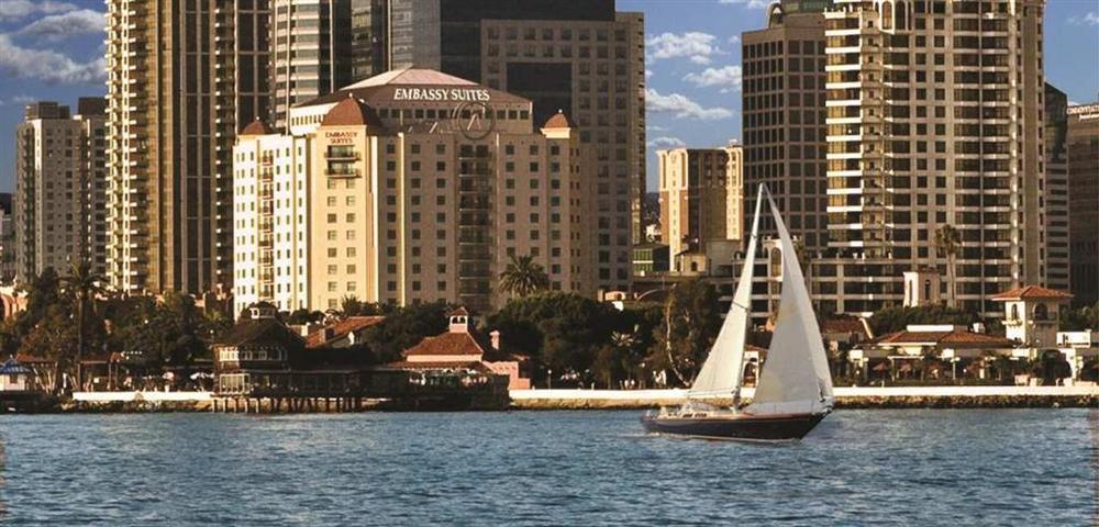 Embassy Suites By Hilton San Diego Bay Downtown Екстериор снимка