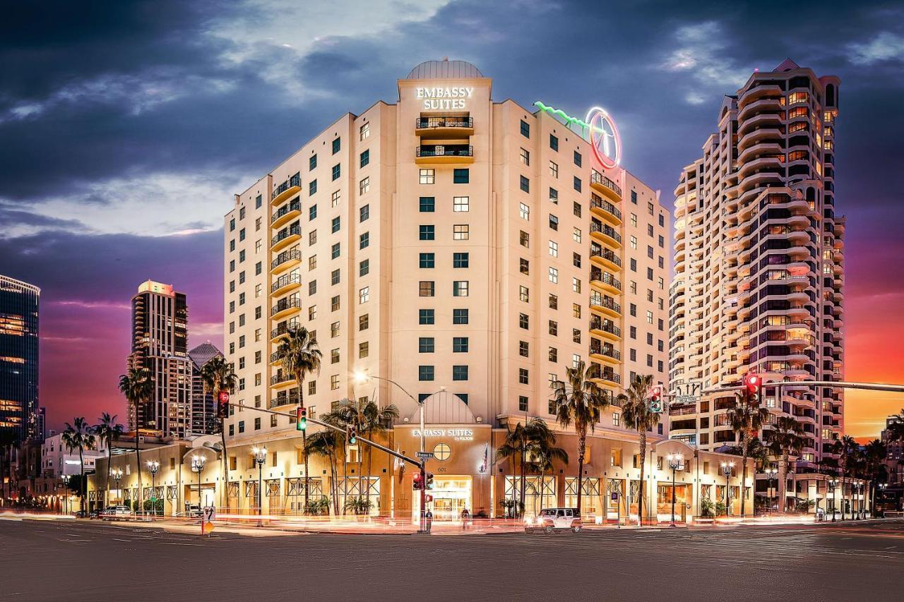 Embassy Suites By Hilton San Diego Bay Downtown Екстериор снимка