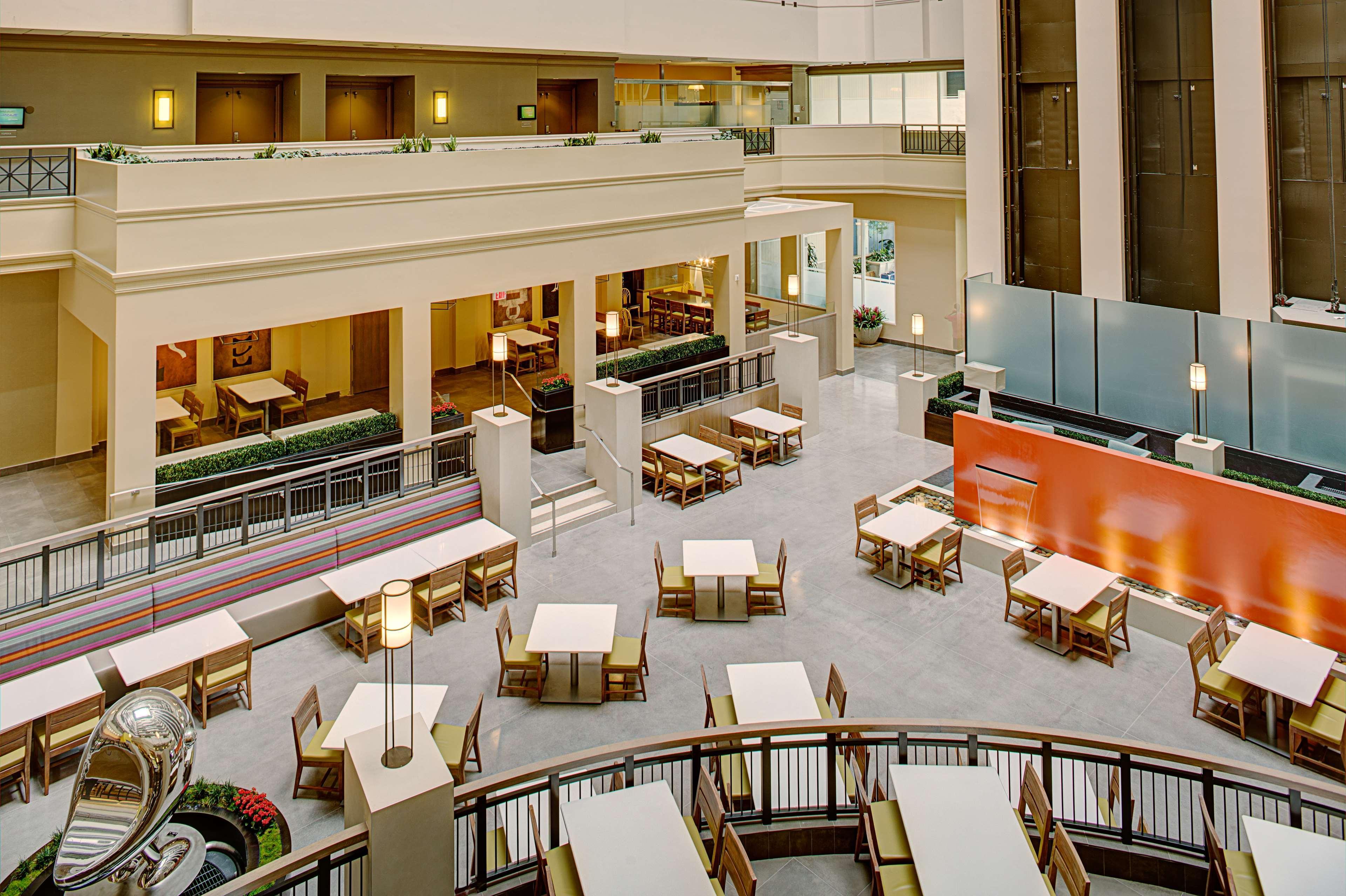 Embassy Suites By Hilton San Diego Bay Downtown Екстериор снимка